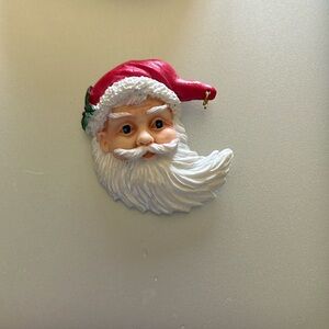 Vintage Cute Santa 🎅 Pin for the Holidays